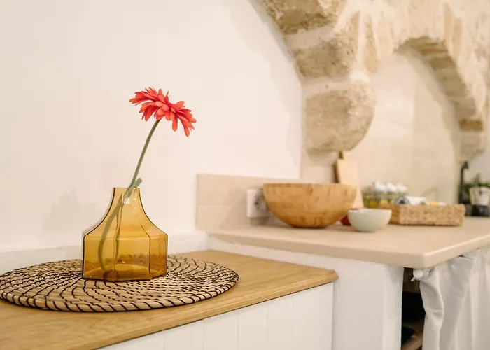 Travel Old Apartment Bari